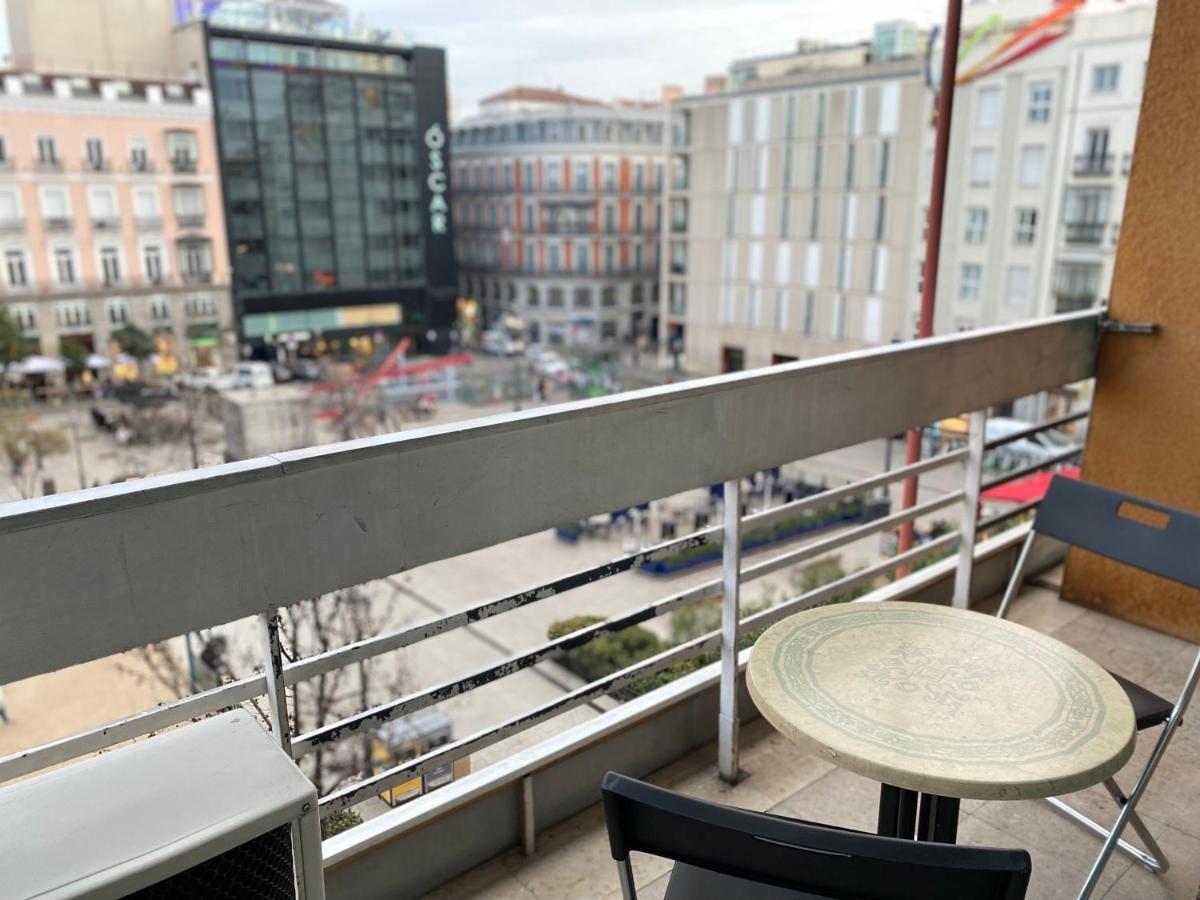 Estudio Doble Con Balcon En Madrid Centro エクステリア 写真